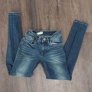 Levi Super Skinny Jeans